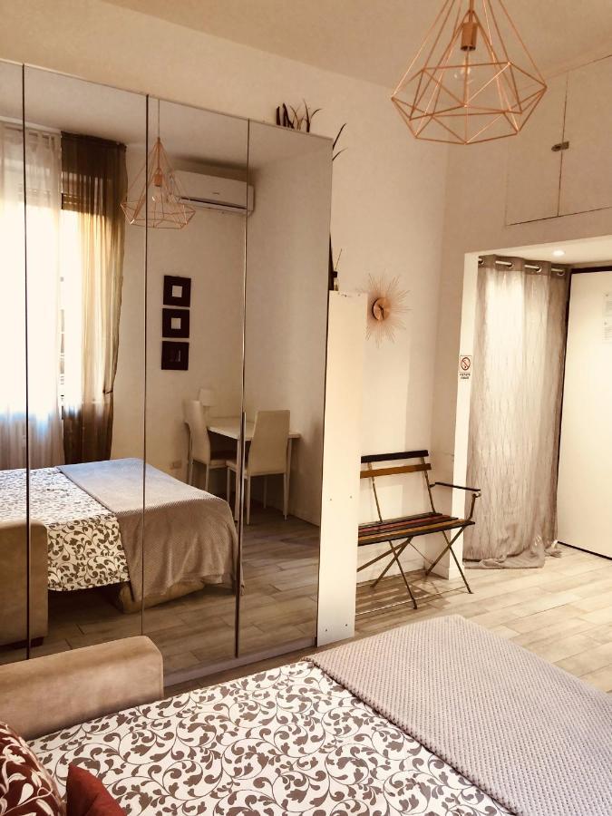 Joy House -Central City Near Metro Arco Della Pace Brera-Entire Apartment Perfect For Work & Play, Nightlife With Ac & Fast Wifi Welcome To The Cool Joy House! 밀라노 외부 사진