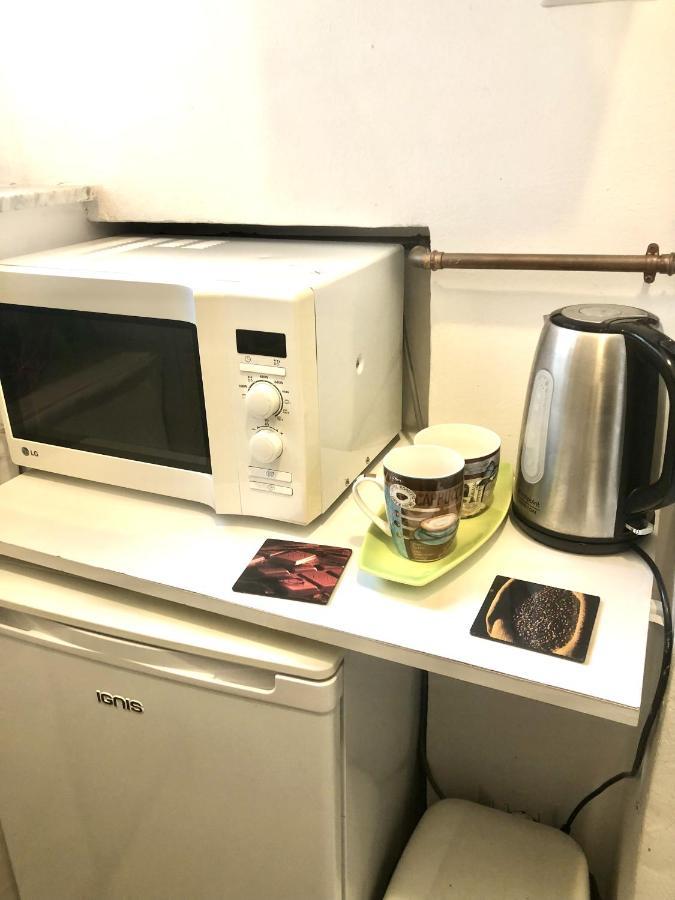 Joy House -Central City Near Metro Arco Della Pace Brera-Entire Apartment Perfect For Work & Play, Nightlife With Ac & Fast Wifi Welcome To The Cool Joy House! 밀라노 외부 사진