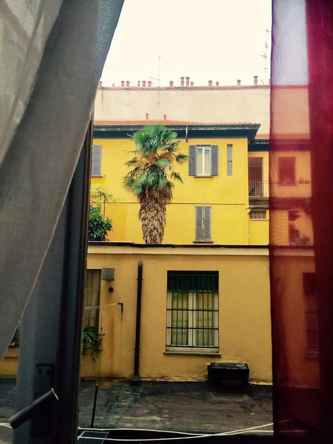 Joy House -Central City Near Metro Arco Della Pace Brera-Entire Apartment Perfect For Work & Play, Nightlife With Ac & Fast Wifi Welcome To The Cool Joy House! 밀라노 외부 사진